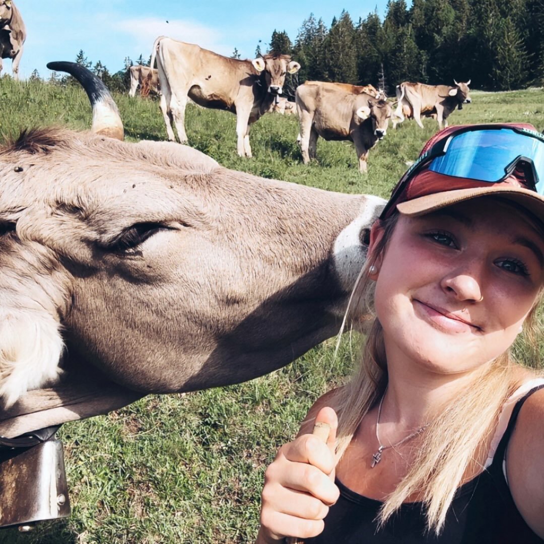 Instagram Profilbild von betschart_fiona