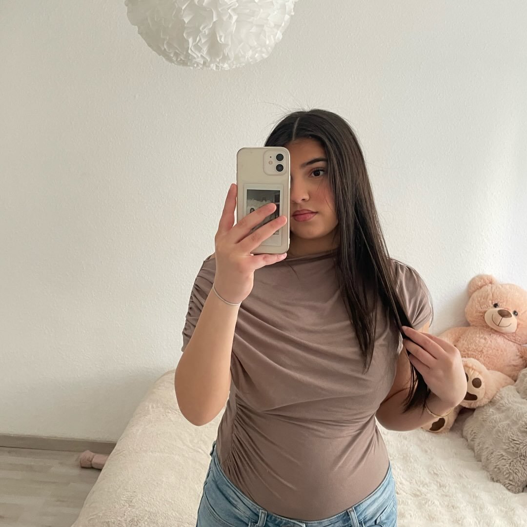 Instagram Profilbild von huda.zrk