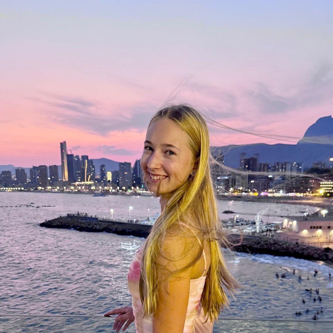 Instagram Profilbild von mona_.bn