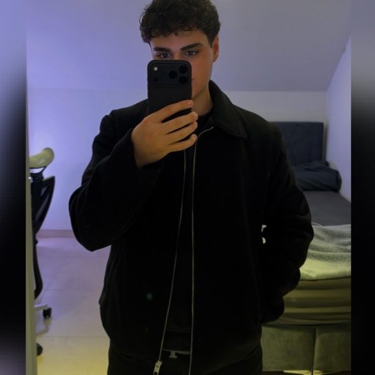 Instagram Profilbild von enes.zk1