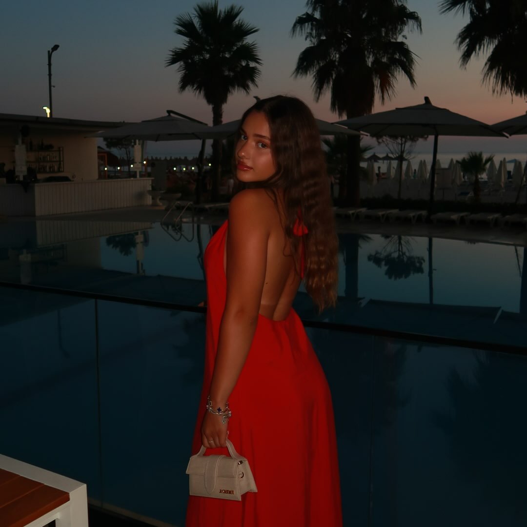 Instagram Profilbild von egzonaashaqiri