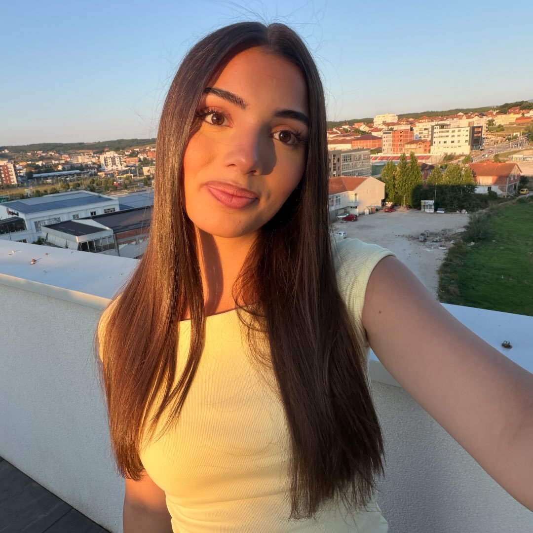 Instagram Profilbild von aulona.t02