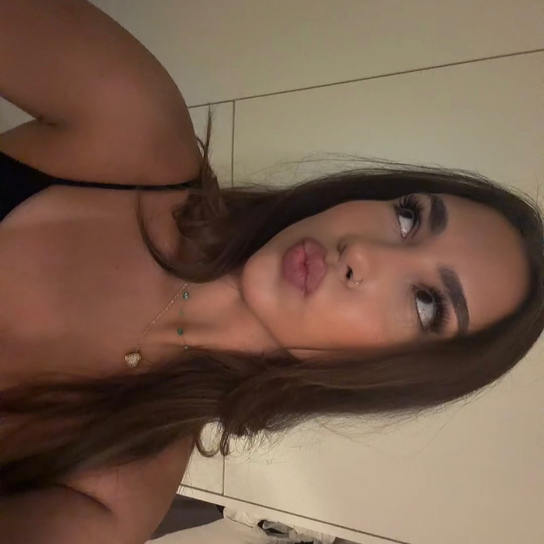 Instagram Profilbild von elenakrom_