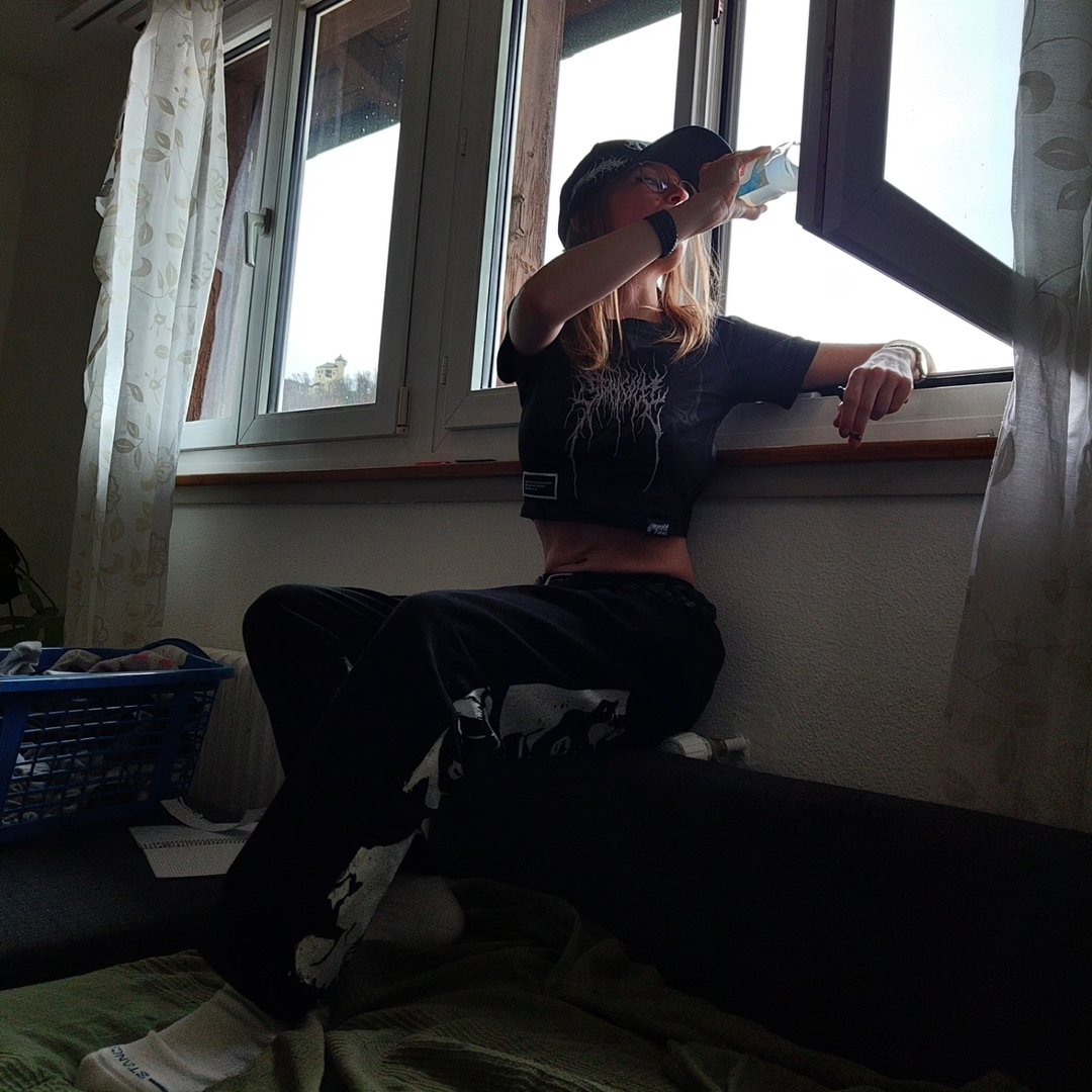 Instagram Profilbild von eeeeeeeeeeeeeee.h