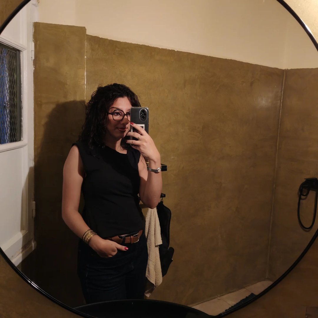 Instagram Profilbild von i_neshr