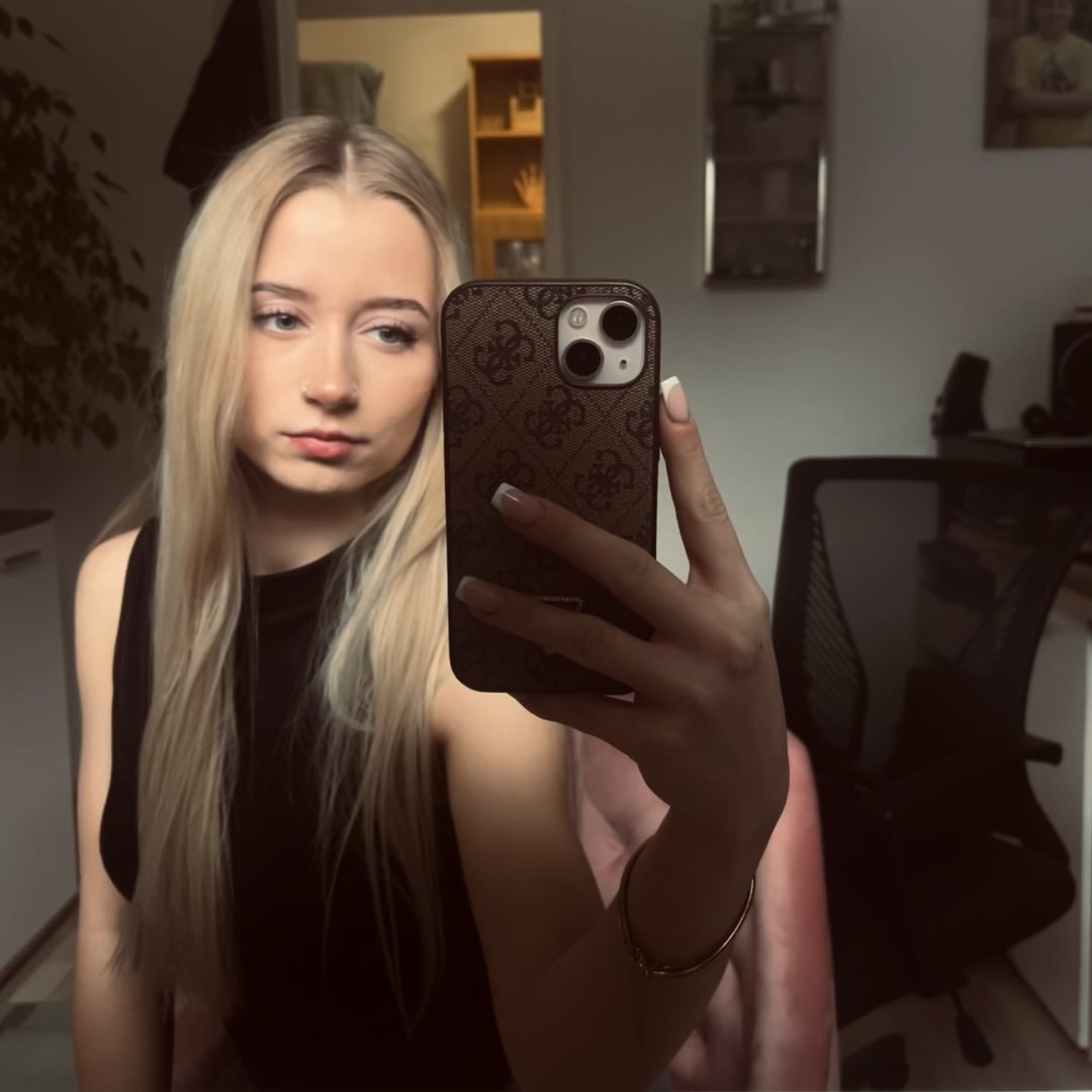 Instagram Profilbild von cara.xcv