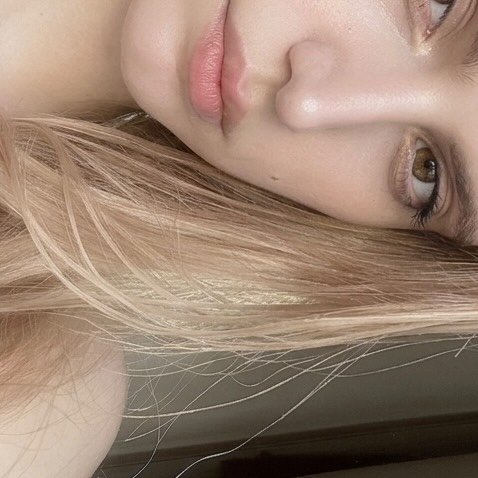 Instagram Profilbild von dearalbina.jpg