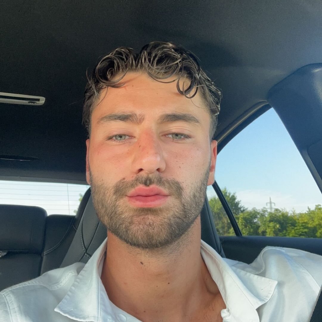 Instagram Profilbild von achtundvierziig