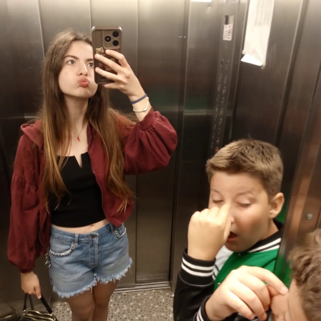 Instagram Profilbild von lacivertinenguzelsarisiymisimm