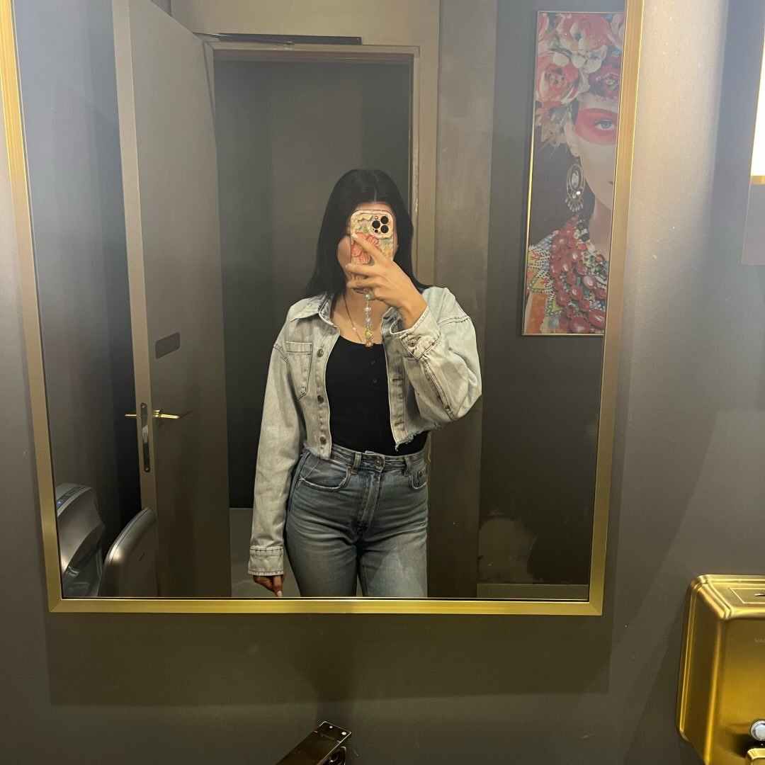 Instagram Profilbild von zinaa__01