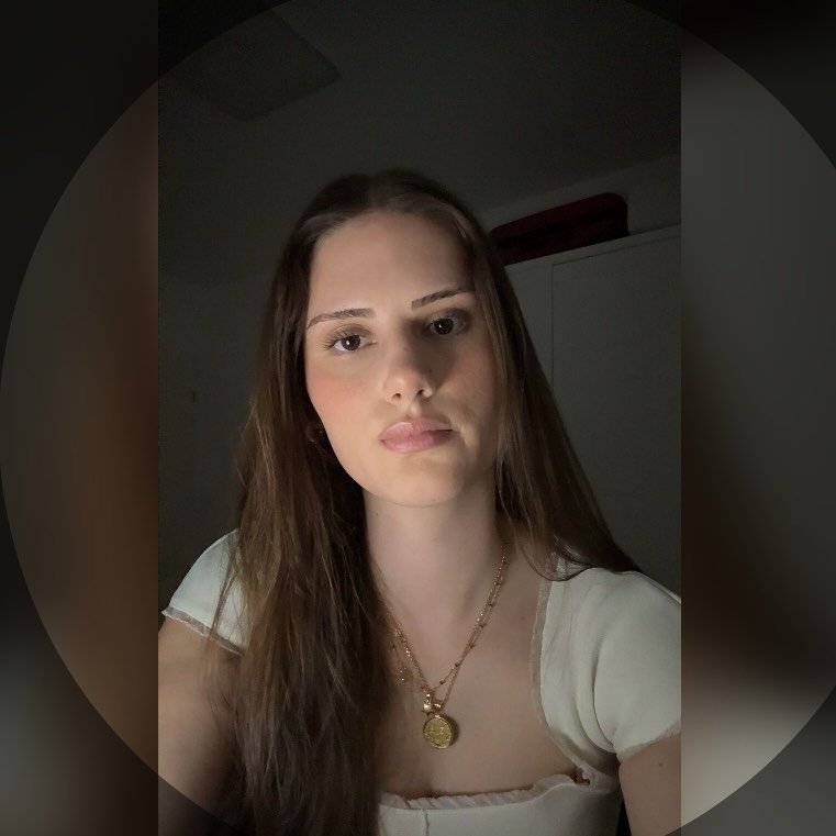 Instagram Profilbild von erjola.ae
