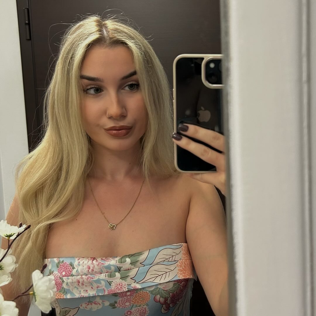 Instagram Profilbild von rajnaomeri
