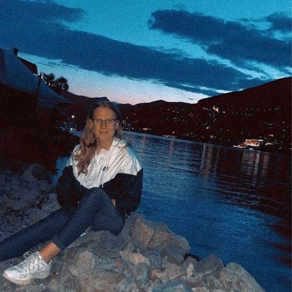 Instagram Profilbild von caduffjonalu08