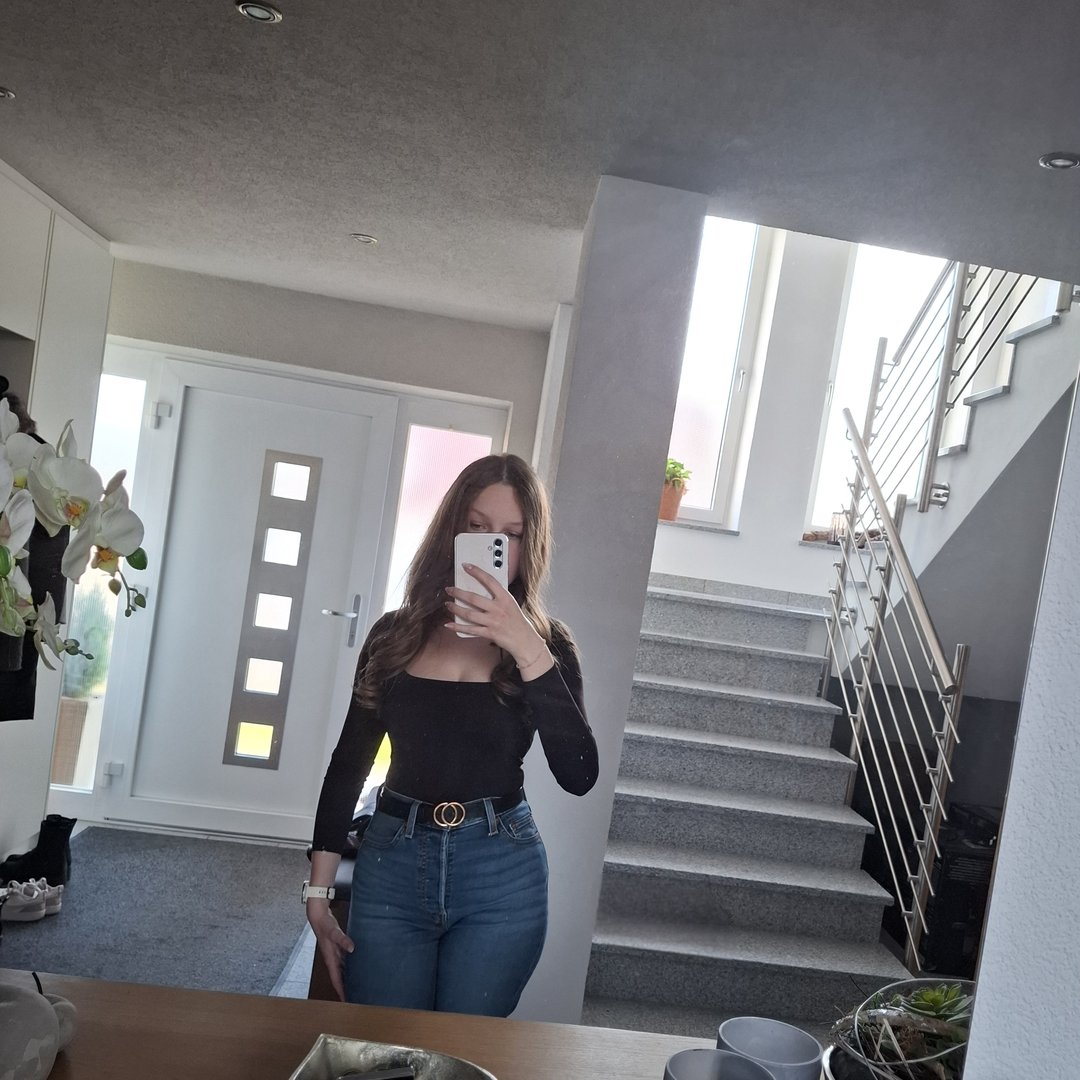 Instagram Profilbild von hxnnxh_294