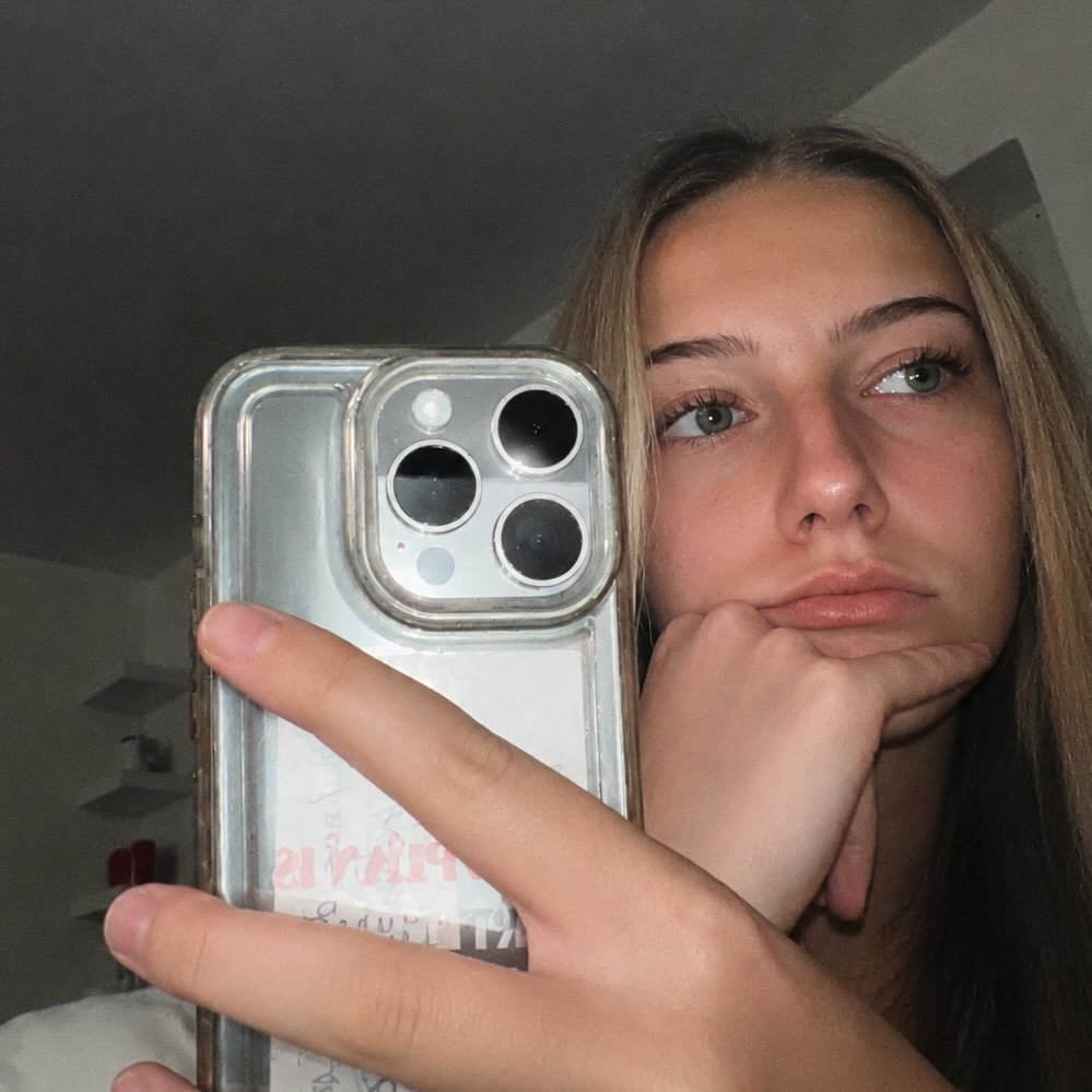 Instagram Profilbild von lara_shmm