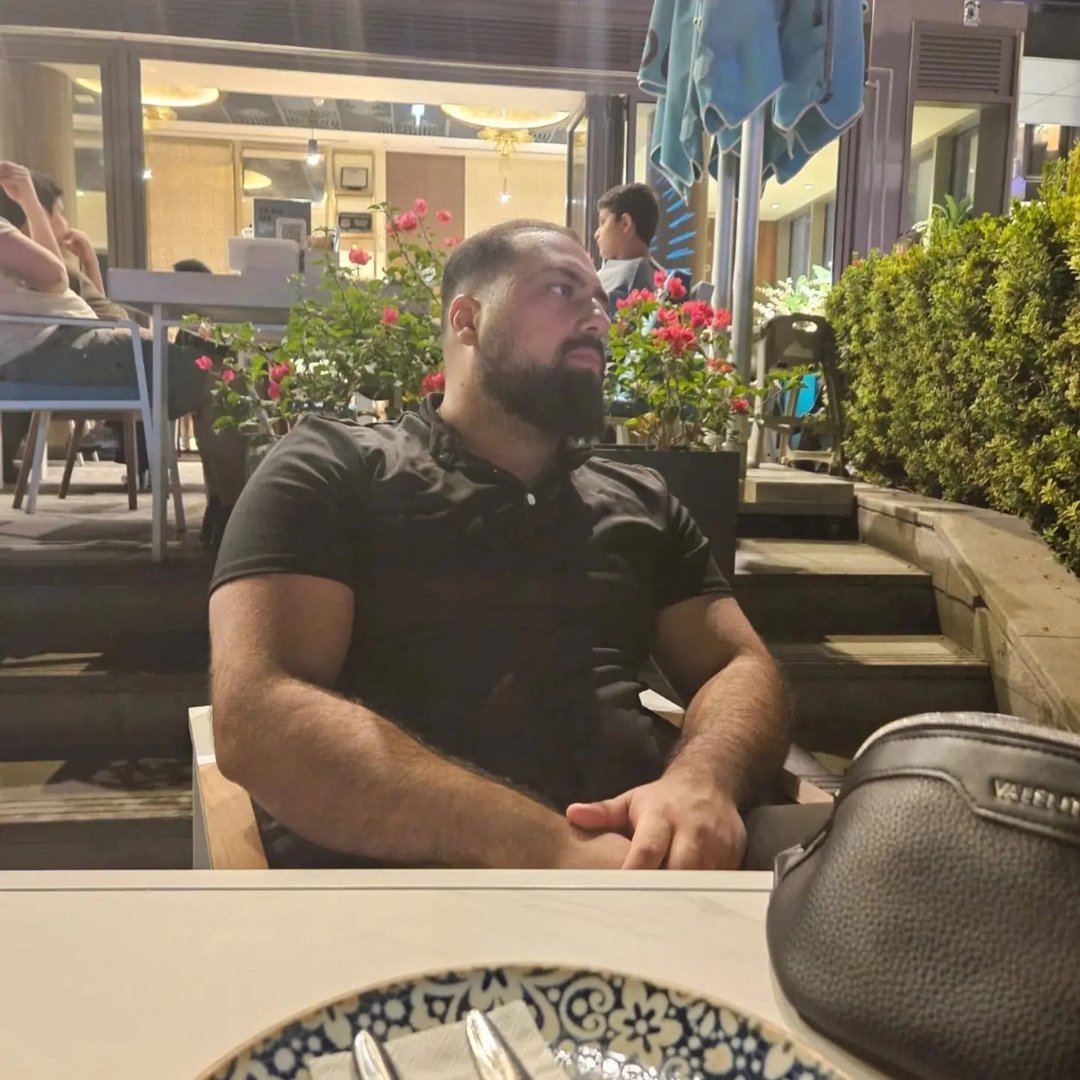 Instagram Profilbild von 0m.xsti