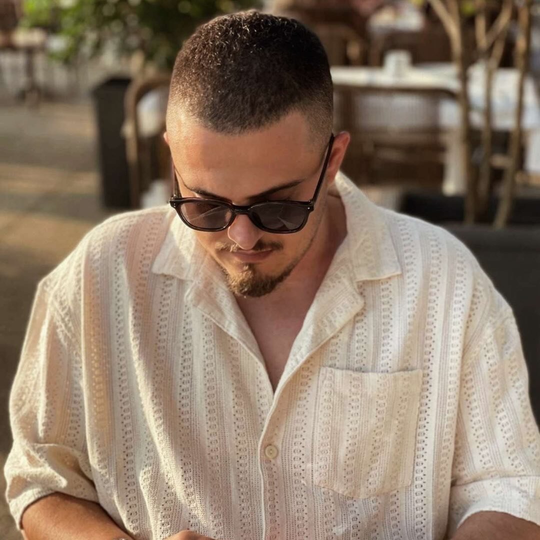 Instagram Profilbild von valdrinselmani_