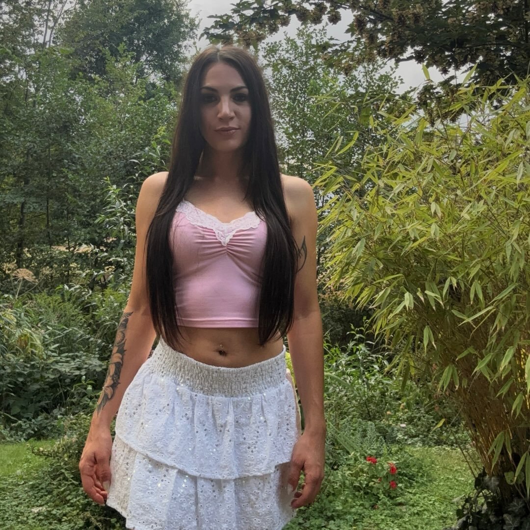 Instagram Profilbild von lauraxstoni47