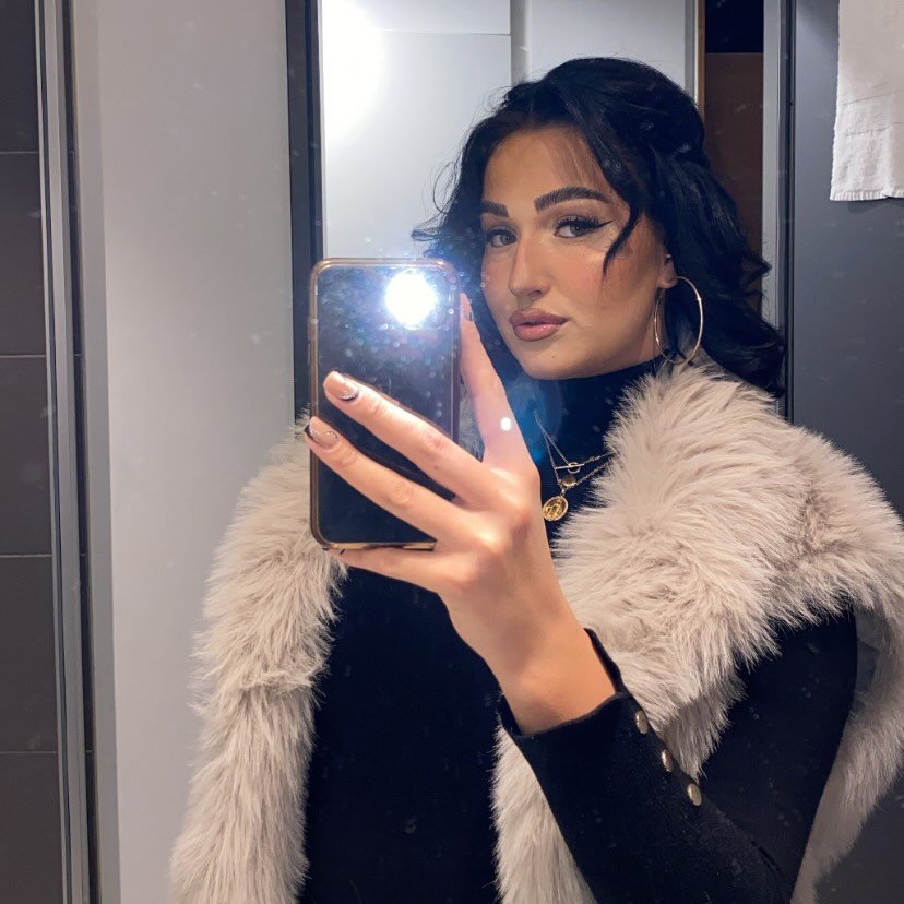 Instagram Profilbild von mialara.gr