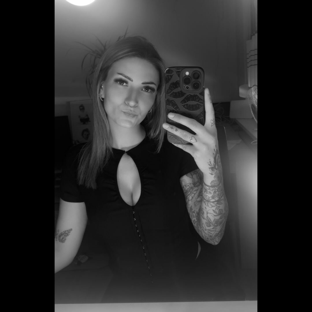 Instagram Profilbild von _.jessi98_