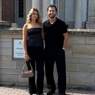 Instagram Profilbild von lar1sa_adrovic