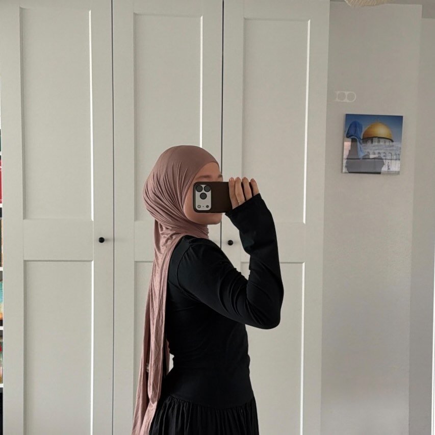 Instagram Profilbild von esma.y74