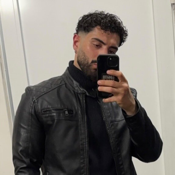 Instagram Profilbild von demhat.erd