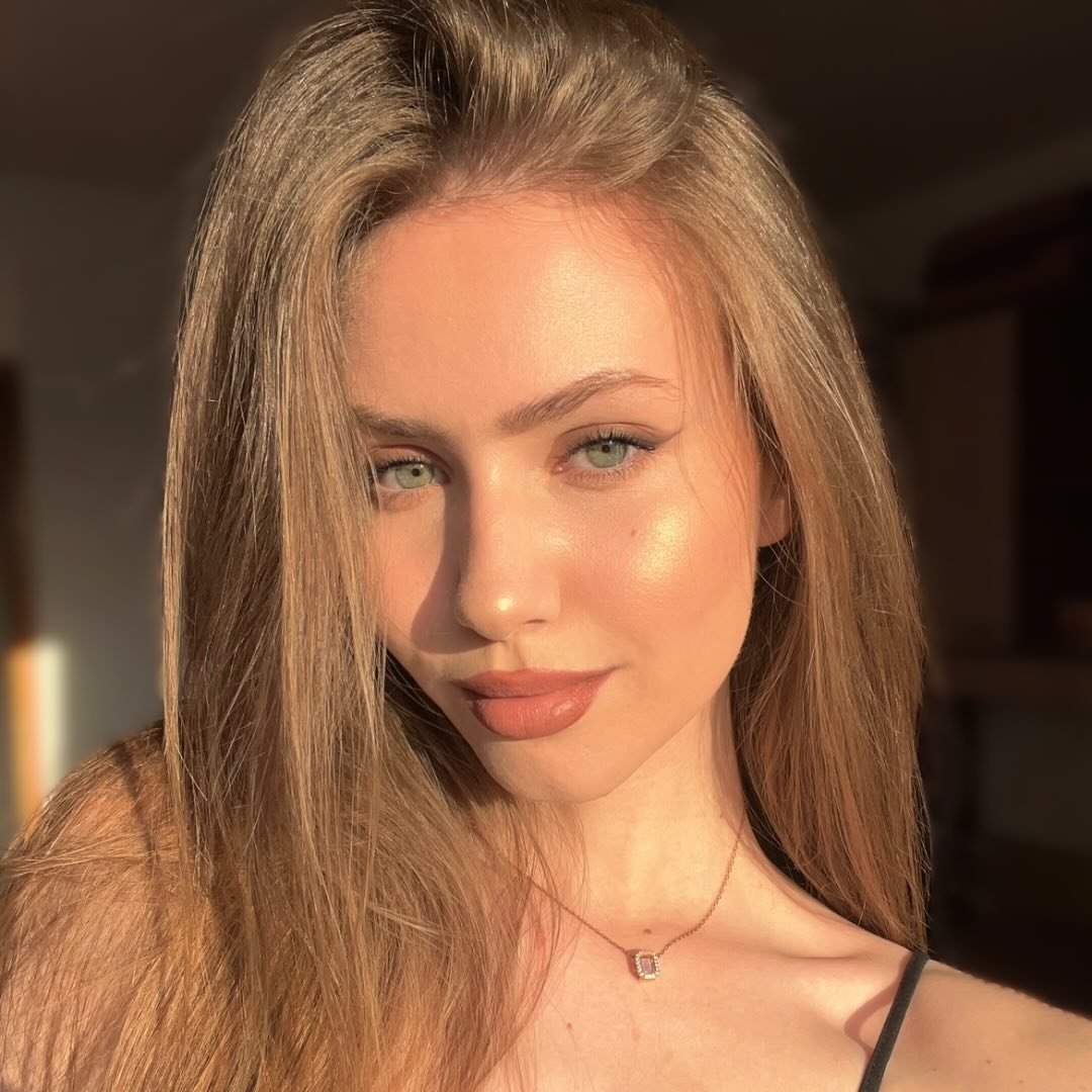 Instagram Profilbild von roxi.ioanaa
