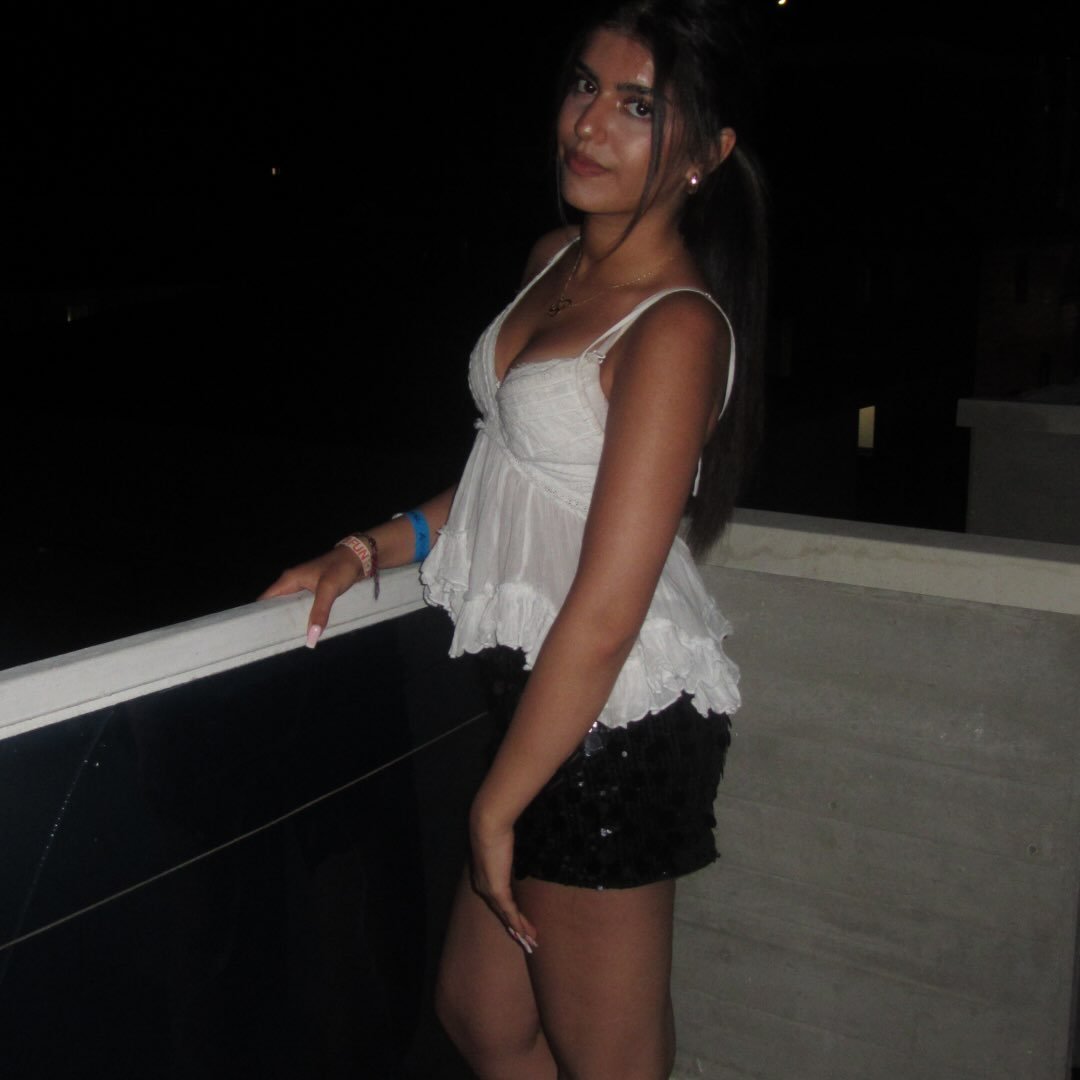 Instagram Profilbild von laraa_shj