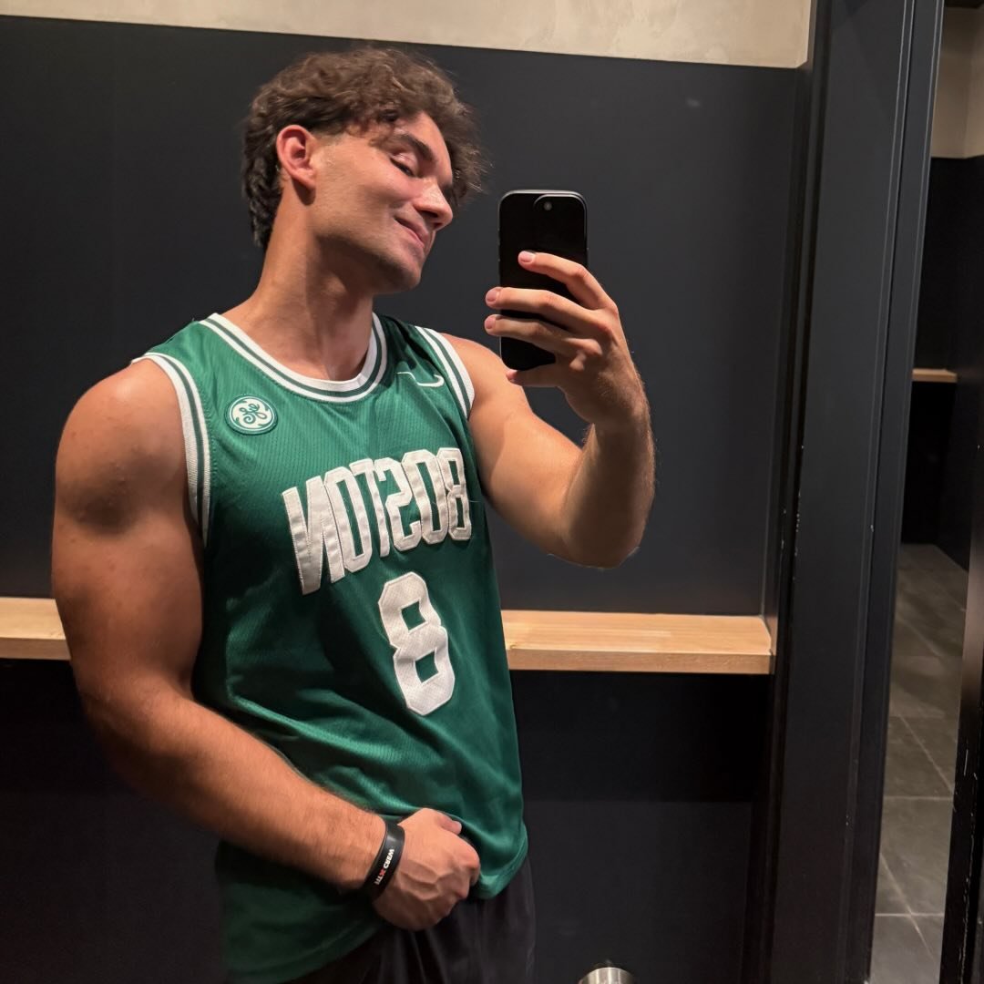 Instagram Profilbild von leonit.az