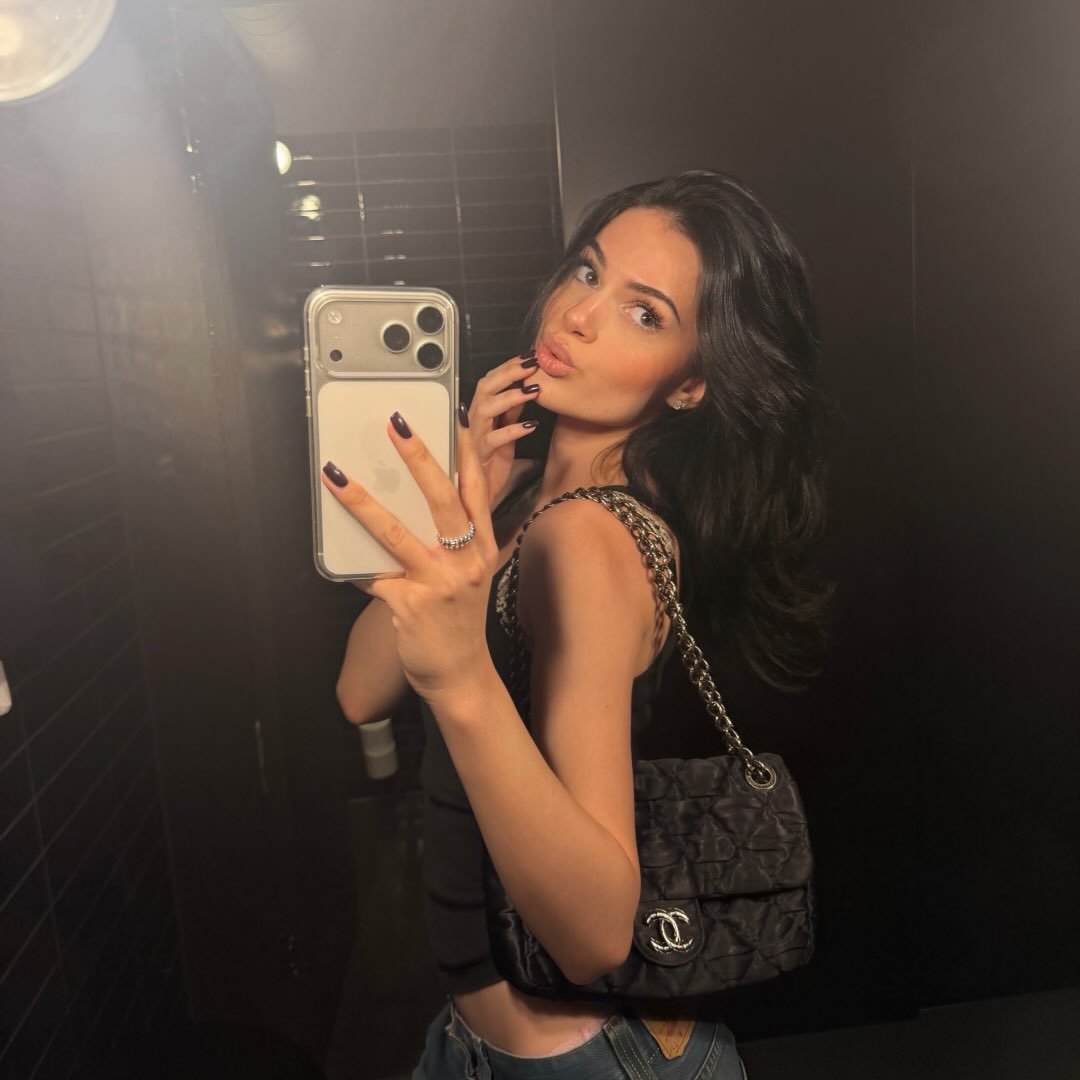 Instagram Profilbild von elenavoutsinaharbut