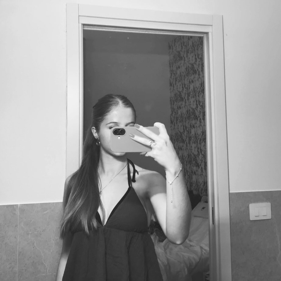 Instagram Profilbild von user_xx80