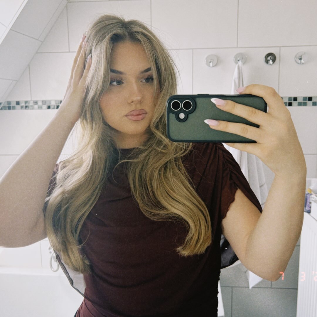 Instagram Profilbild von karolina_strzr