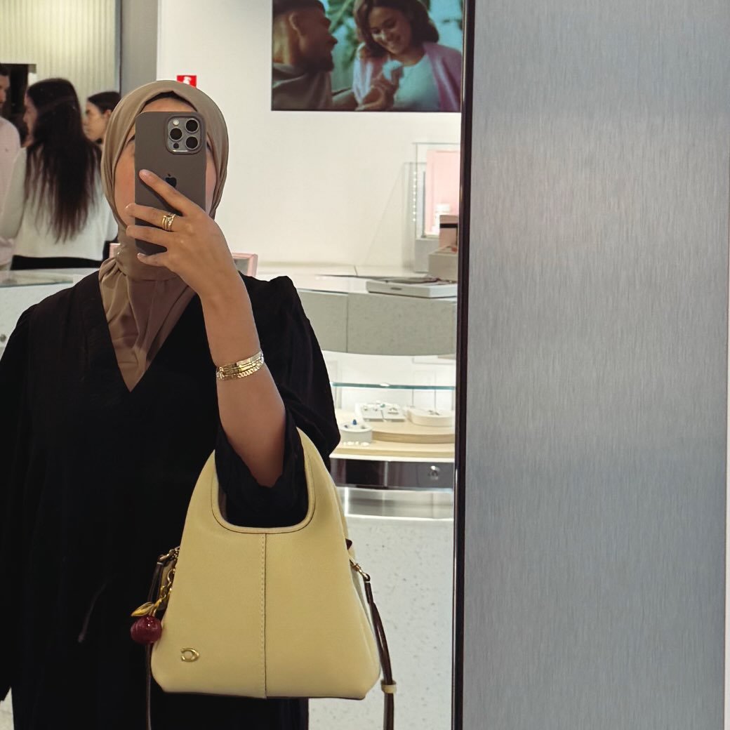 Instagram Profilbild von zeineb_bough