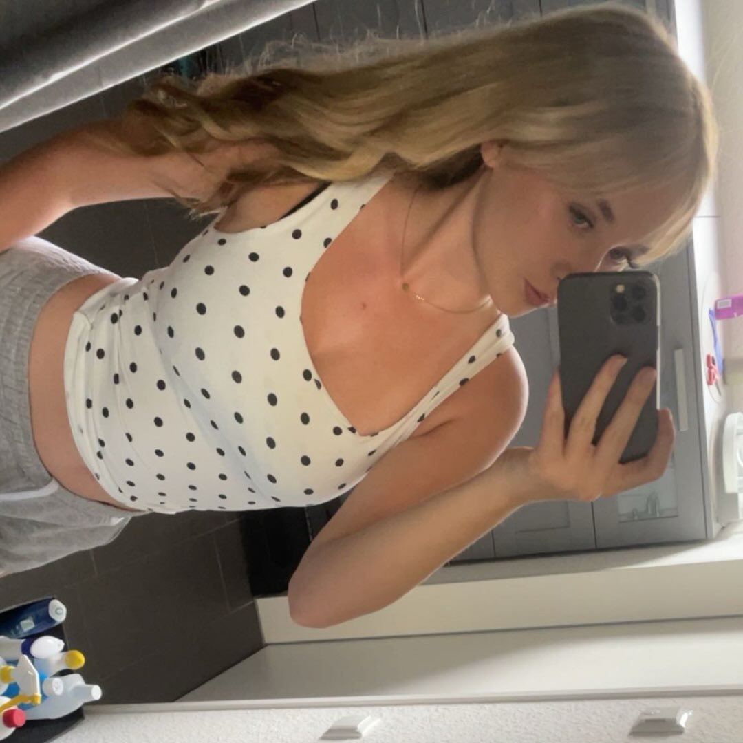 Instagram Profilbild von ninaphl7