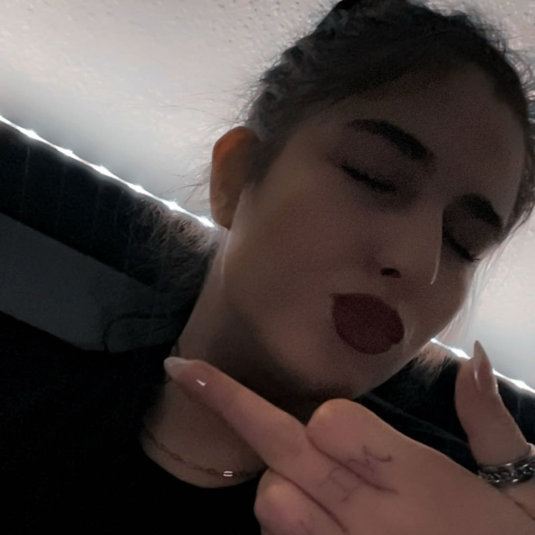 Instagram Profilbild von loulxlxl