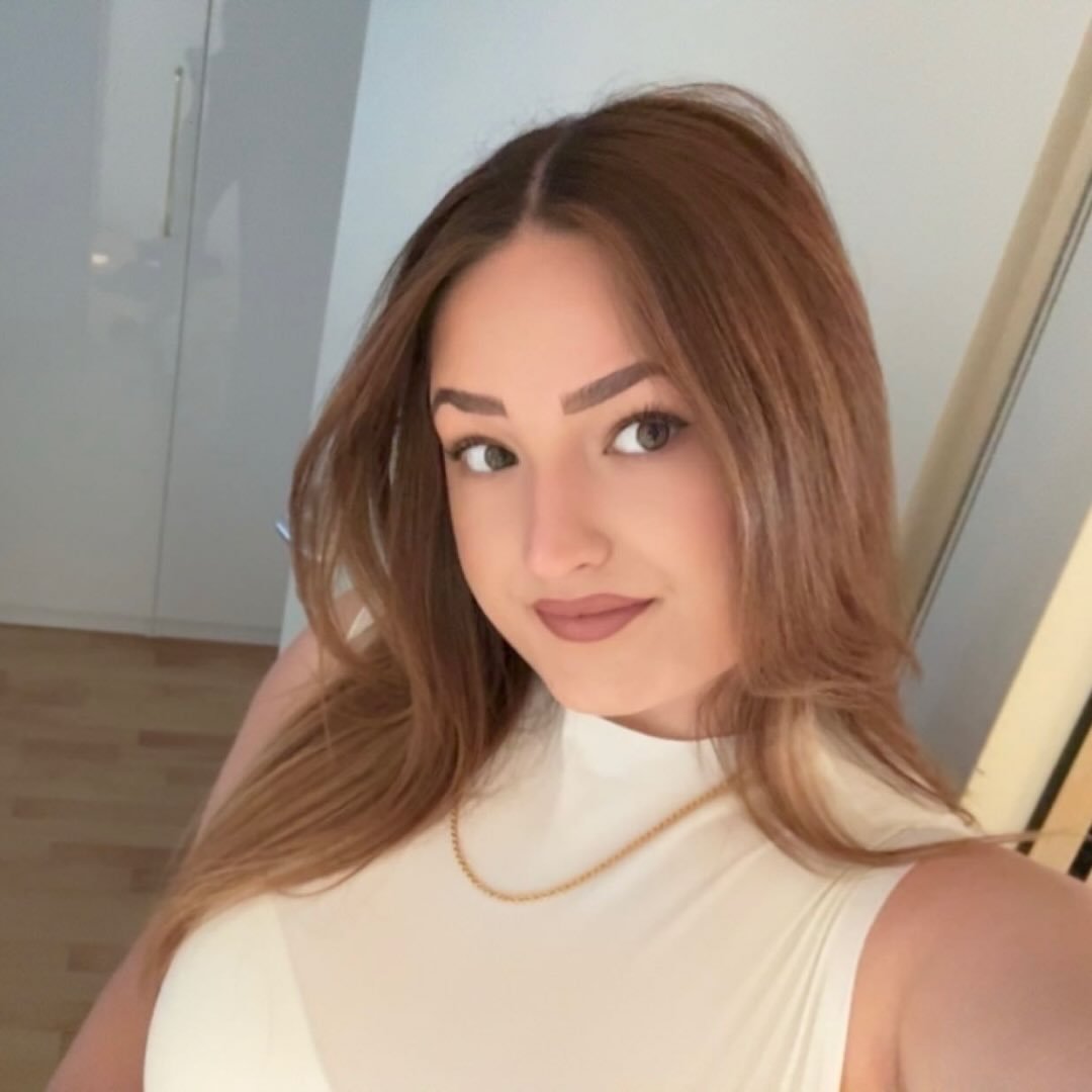 Instagram Profilbild von charlyne_sharina