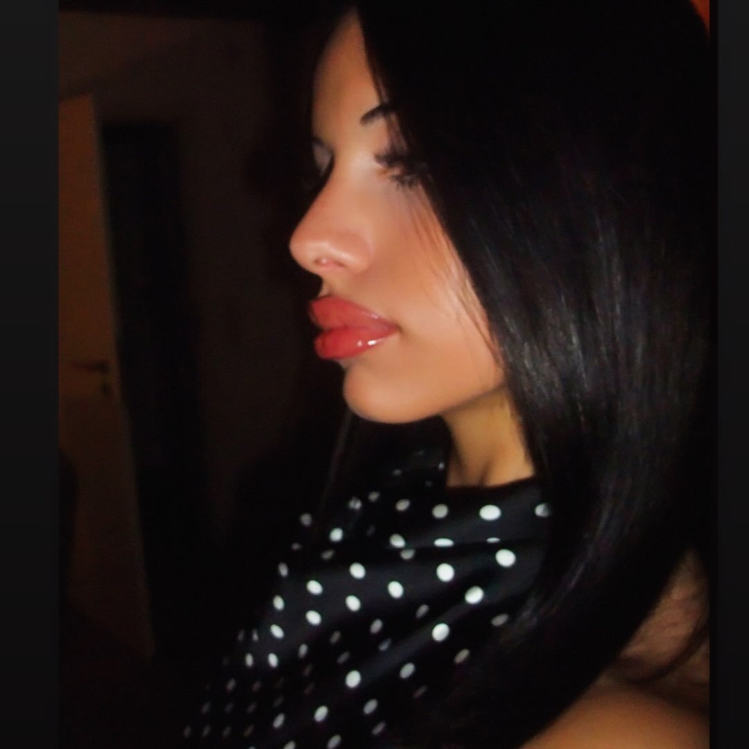 Instagram Profilbild von 23.zehraaa