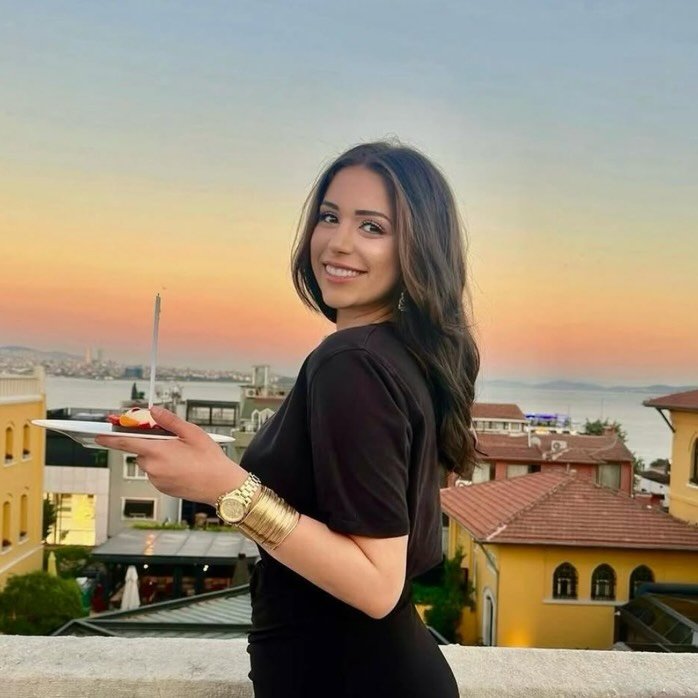 Instagram Profilbild von miirayyrdm_