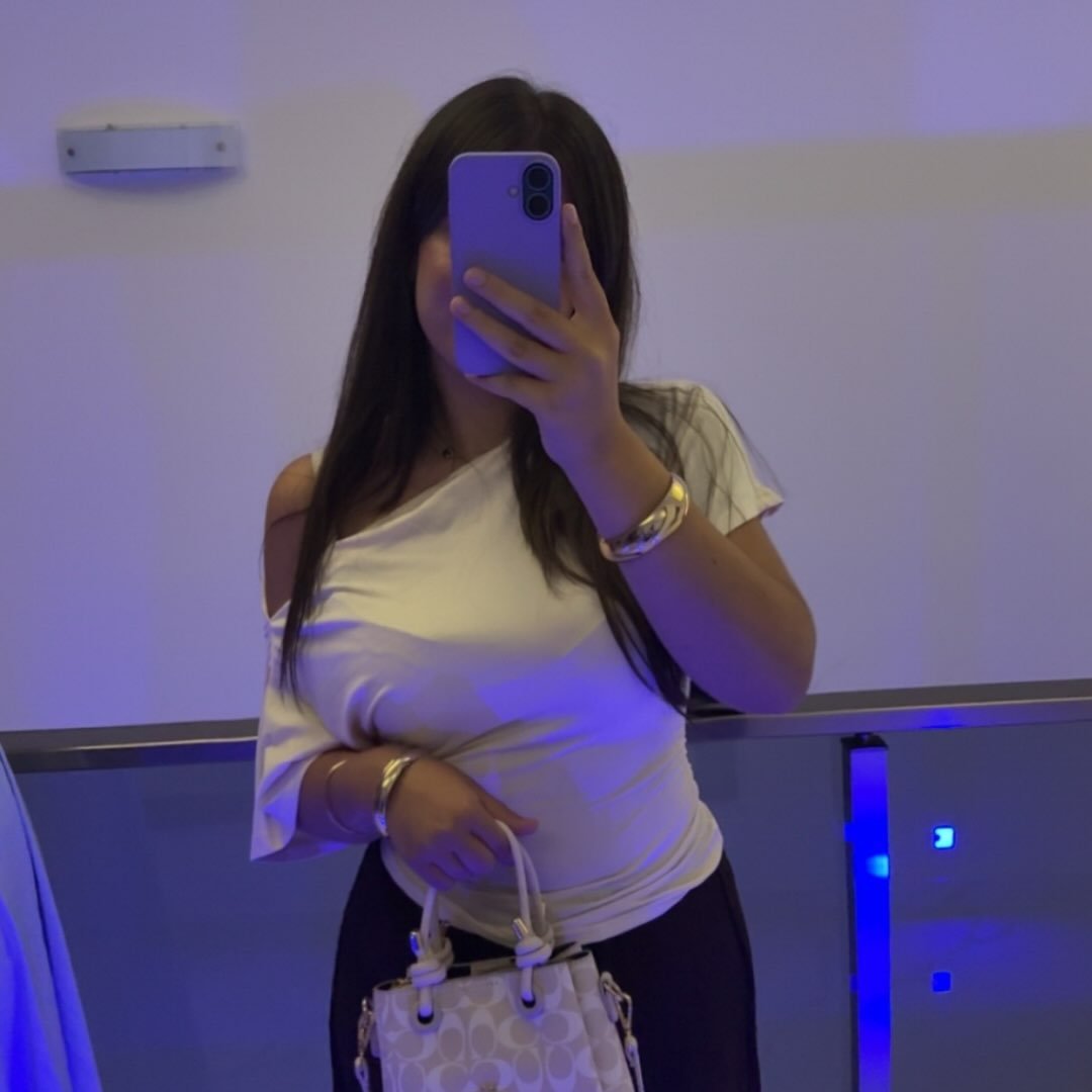 Instagram Profilbild von ayyzehraaa