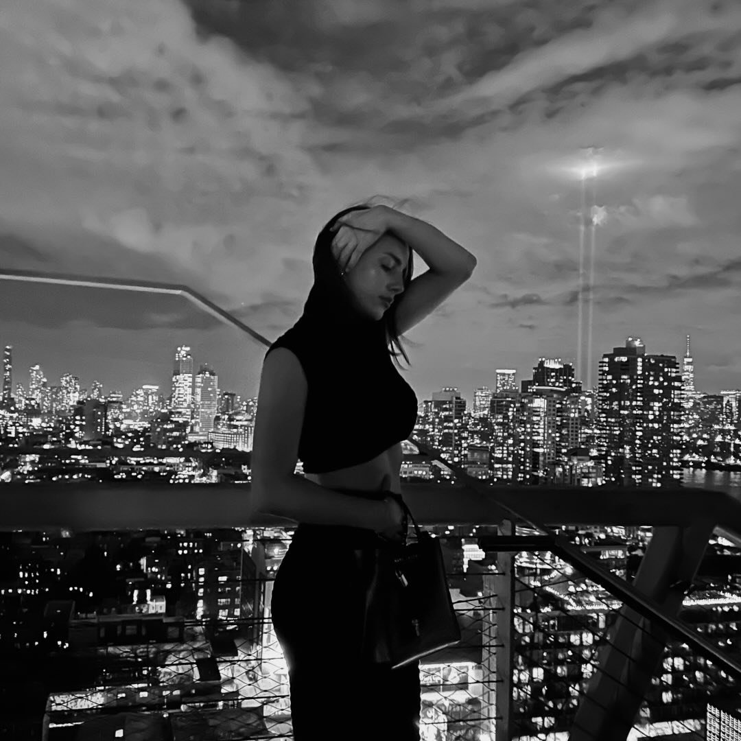 Instagram Profilbild von laurakaeppeli