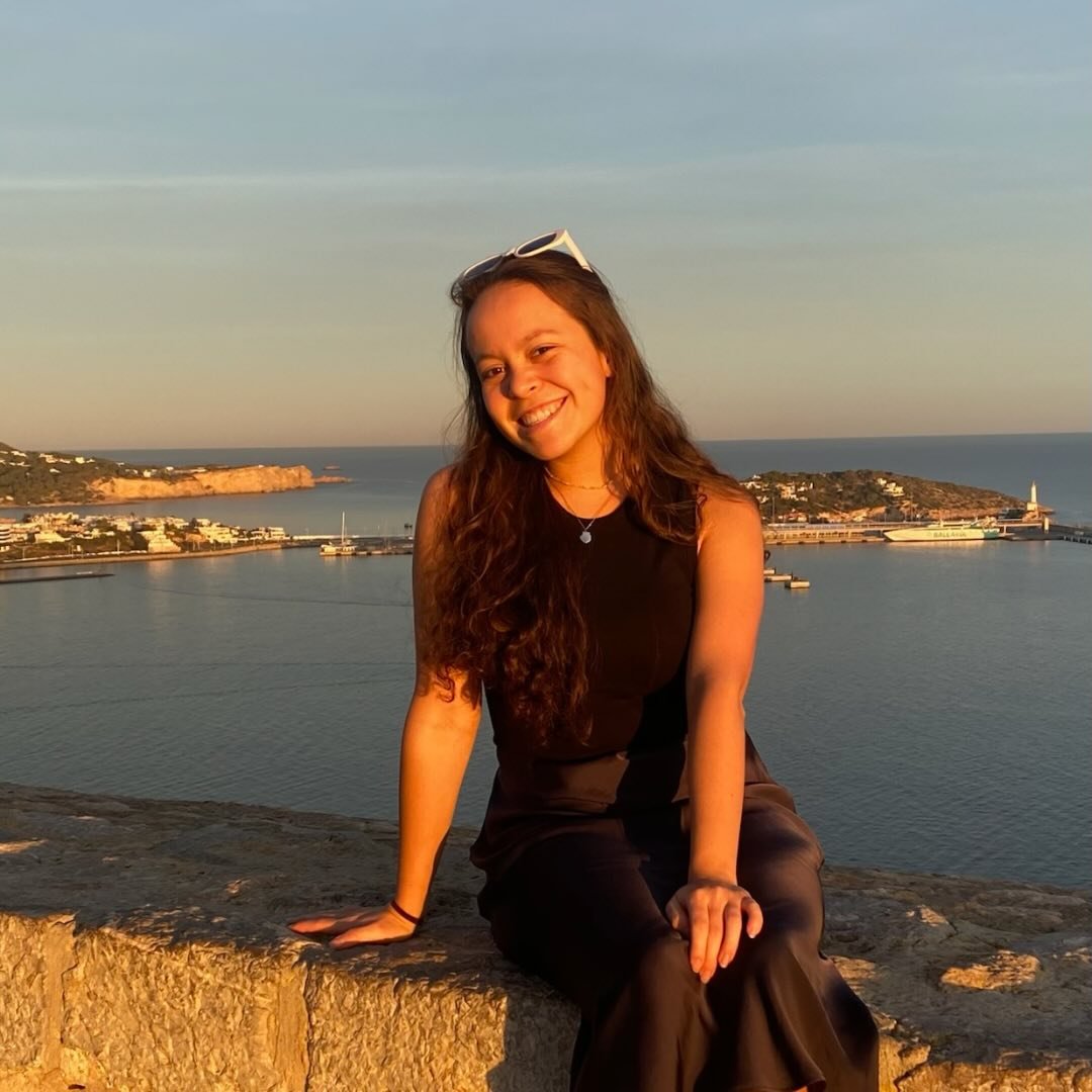 Instagram Profilbild von laura_theexplaura