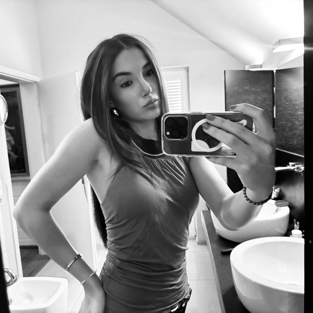 Instagram Profilbild von mayaakraft