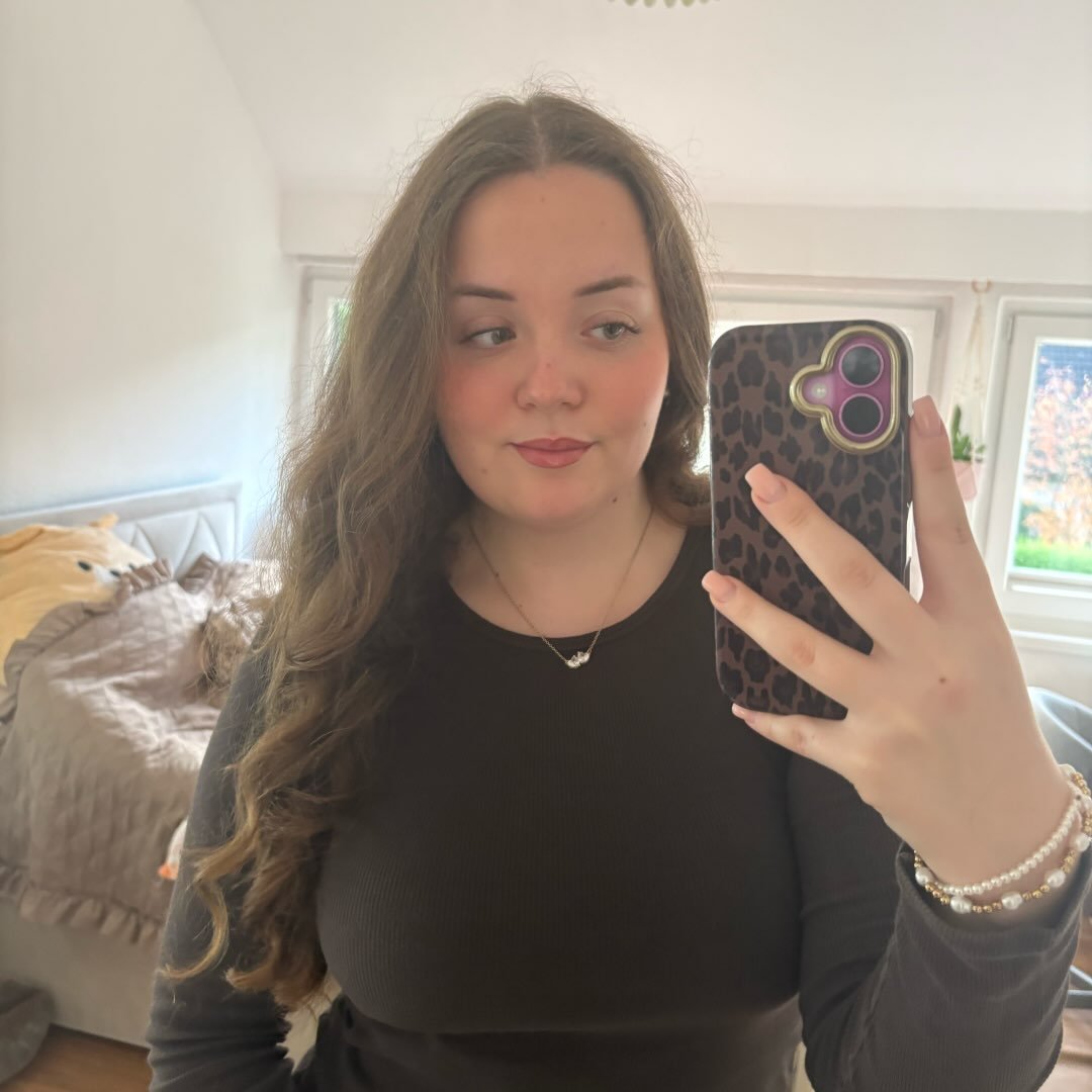 Instagram Profilbild von alina.aadriana
