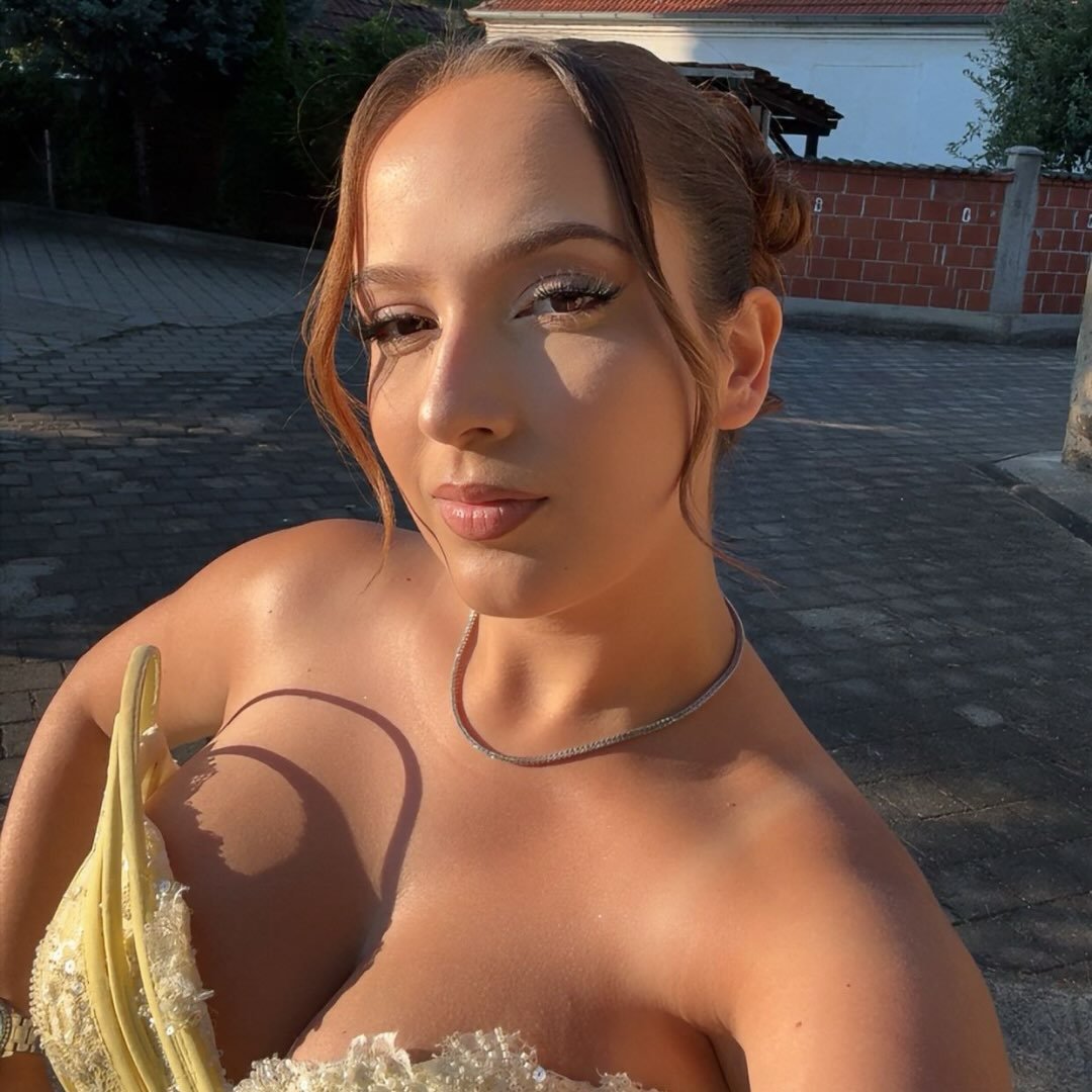 Instagram Profilbild von laauura.ra