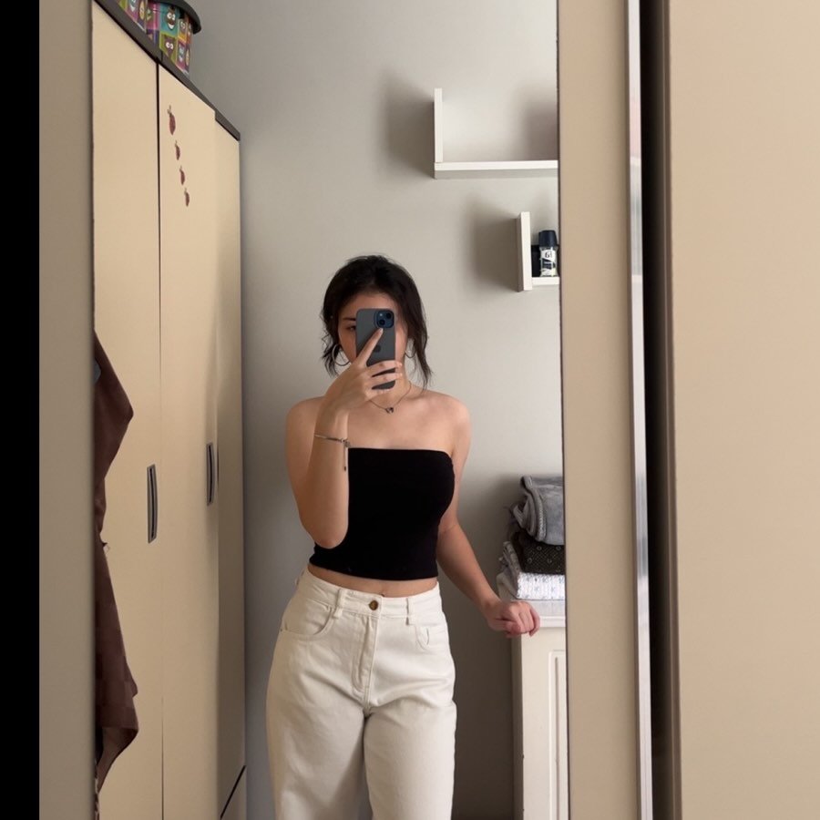 Instagram Profilbild von eliffkarakiraz