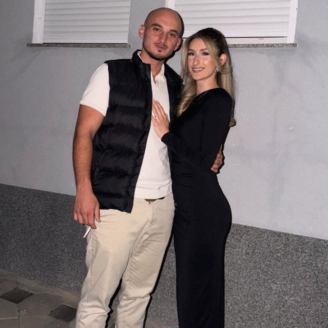 Instagram Profilbild von amradzemailii