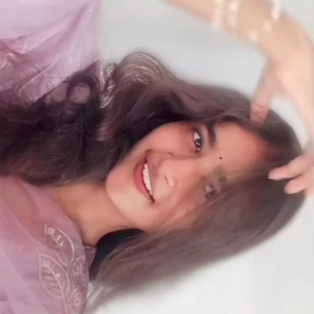 Instagram Profilbild von minakshi_chauhanx