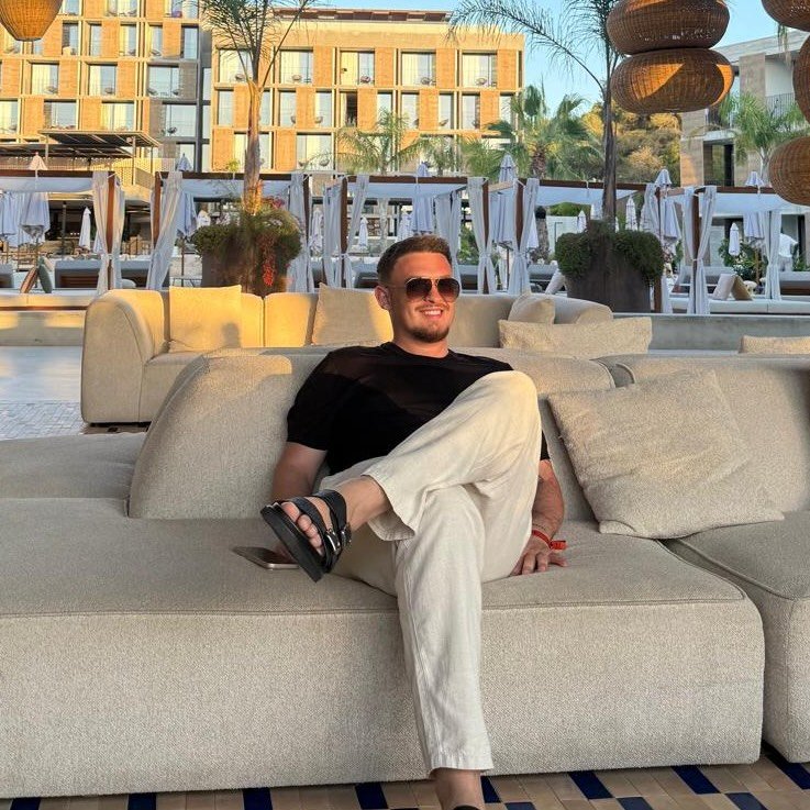 Instagram Profilbild von gbekteshi_