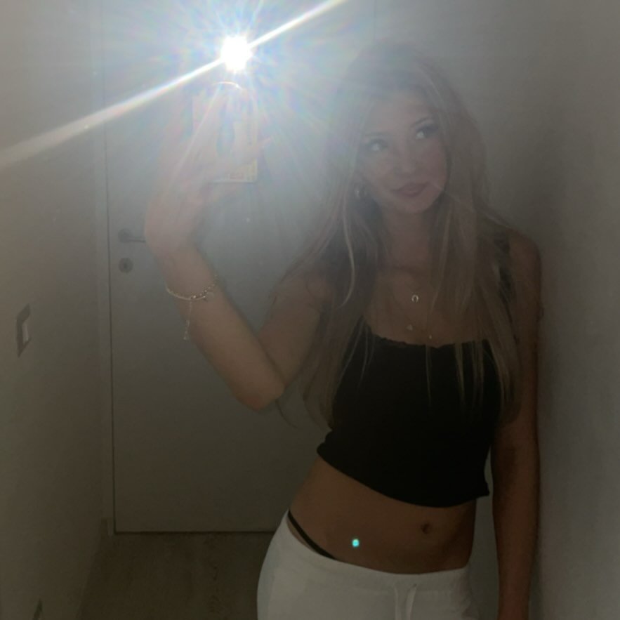 Instagram Profilbild von lola_kapralovaa